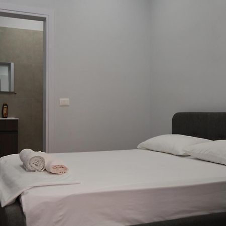 Be Solei Studio Apartments Sol 1 Тирана Экстерьер фото